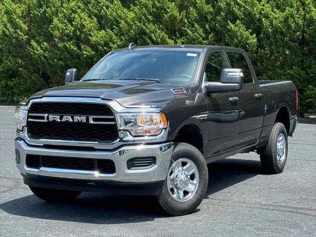 2024 RAM Ram 2500 RAM 2500 TRADESMAN CREW CAB 4X4 64 BOX