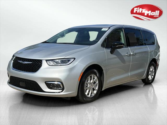 2024 Chrysler Pacifica PACIFICA TOURING L