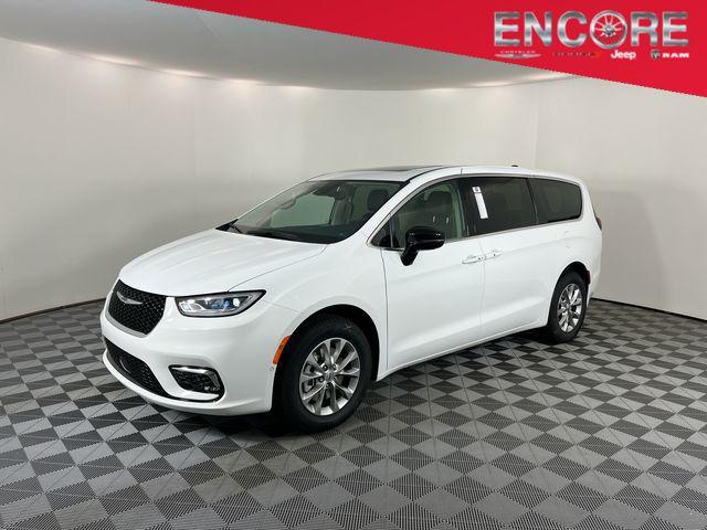 2024 Chrysler Pacifica PACIFICA TOURING L AWD