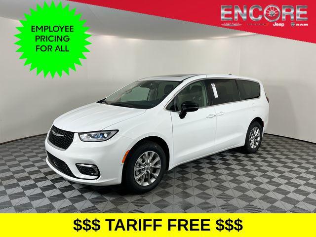 2024 Chrysler Pacifica PACIFICA TOURING L AWD