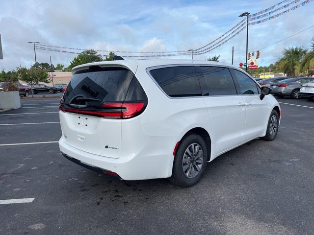 2024 Chrysler Pacifica Hybrid PACIFICA PLUG-IN HYBRID SELECT