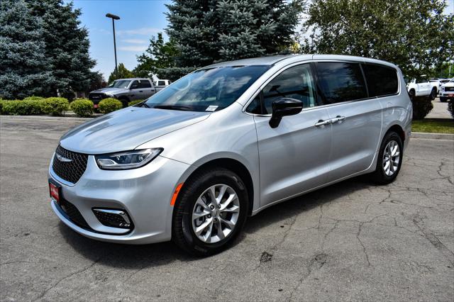 2024 Chrysler Pacifica PACIFICA TOURING L AWD