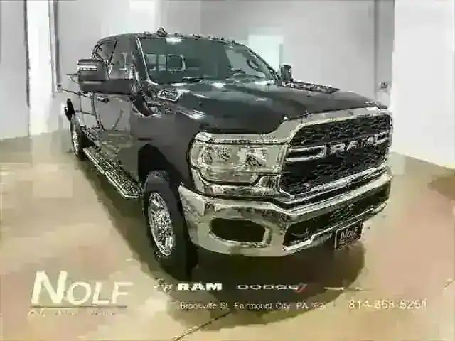 2024 RAM Ram 2500 RAM 2500 TRADESMAN CREW CAB 4X4 64 BOX
