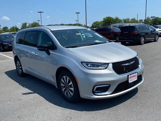 2024 Chrysler Pacifica Hybrid PACIFICA PLUG-IN HYBRID SELECT