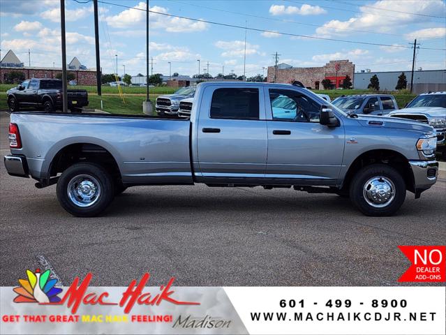 2024 RAM Ram 3500 RAM 3500 TRADESMAN CREW CAB 4X4 8 BOX