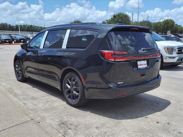 2024 Chrysler Pacifica PACIFICA TOURING L