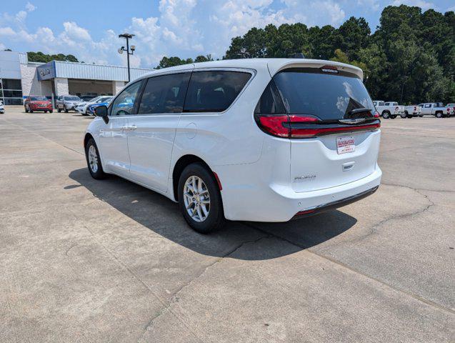 2024 Chrysler Pacifica PACIFICA TOURING L