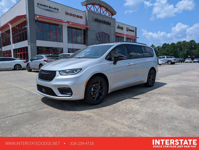 2024 Chrysler Pacifica PACIFICA LIMITED