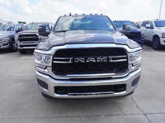 2024 RAM Ram 3500 RAM 3500 TRADESMAN CREW CAB 4X4 8 BOX