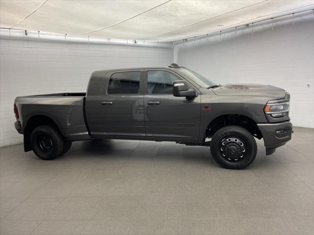 2024 RAM Ram 3500 RAM 3500 LARAMIE MEGA CAB 4X4 64 BOX