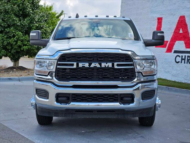 2024 RAM Ram 3500 RAM 3500 TRADESMAN CREW CAB 4X4 8 BOX