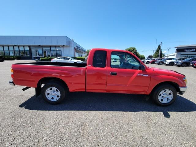 2004 Toyota Tacoma SR5