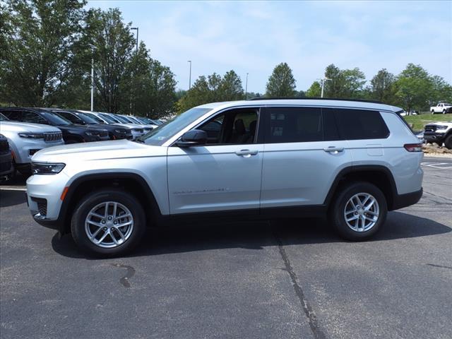 2024 Jeep Grand Cherokee GRAND CHEROKEE L LAREDO X 4X4