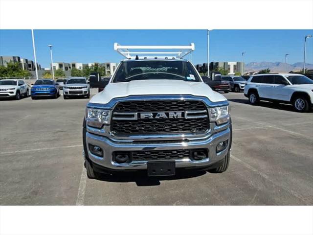 2024 RAM Ram 5500 Chassis Cab RAM 5500 TRADESMAN CHASSIS CREW CAB 4X2 84 CA