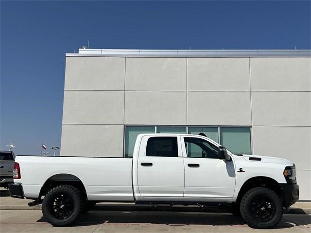 2024 RAM Ram 3500 RAM 3500 TRADESMAN CREW CAB 4X4 8 BOX