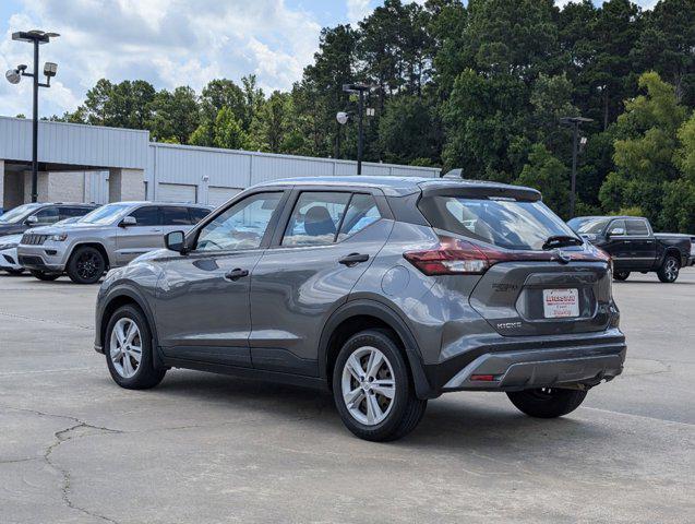 2022 Nissan Kicks S Xtronic CVT