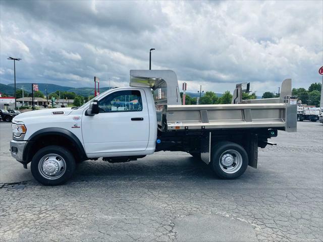 2024 RAM Ram 5500 Chassis Cab RAM 5500 TRADESMAN CHASSIS REGULAR CAB 4X4 60 CA