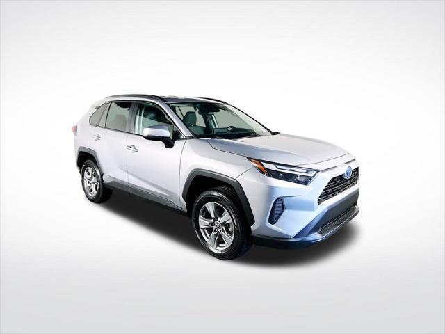 2022 Toyota RAV4 XLE Hybrid