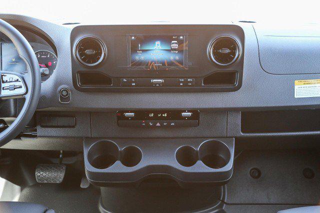 2024 Mercedes-Benz Sprinter 2500 High Roof 4-Cyl Diesel