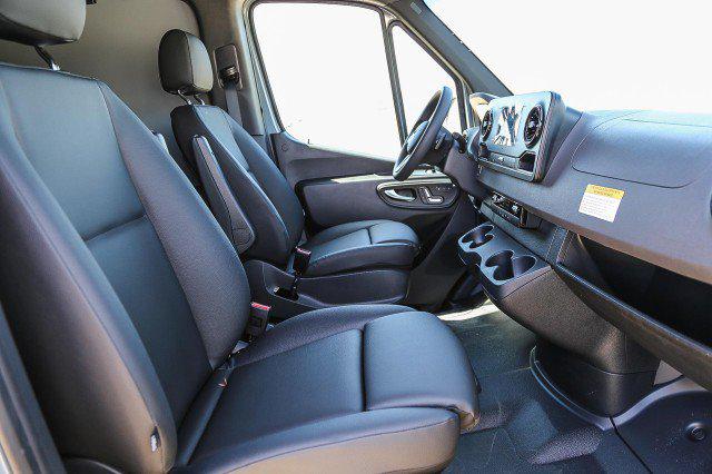 2024 Mercedes-Benz Sprinter 2500 High Roof 4-Cyl Diesel