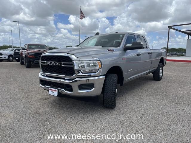 2022 RAM 2500 Tradesman Crew Cab 4x4 8 Box