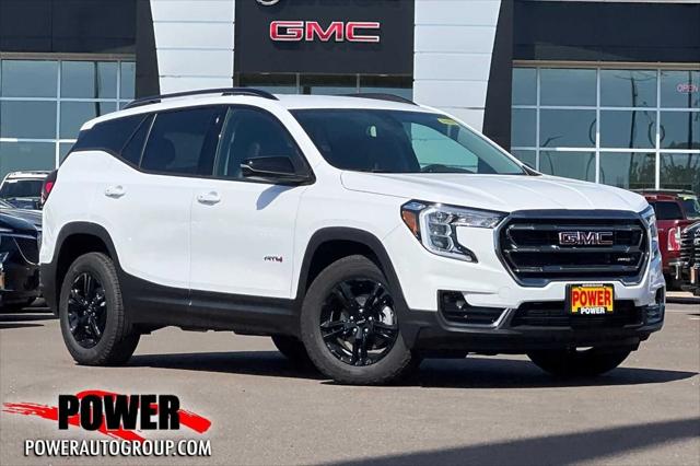 2024 GMC Terrain AWD AT4