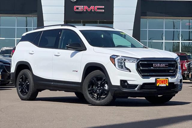 2024 GMC Terrain AWD AT4