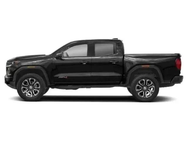 2023 GMC Canyon 4WD Crew Cab Short Box AT4