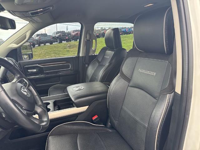 2024 Ram 3500 Laramie Crew Cab 4x4 8' Box
