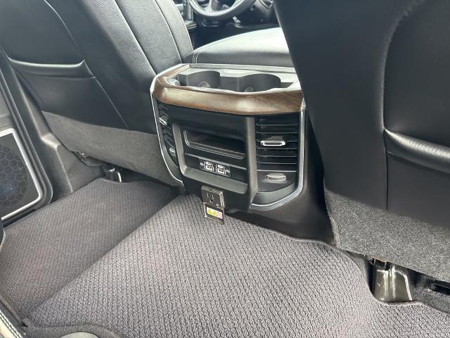 2024 Ram 3500 Laramie Crew Cab 4x4 8' Box
