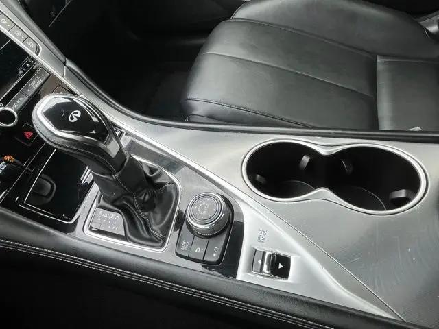 2019 INFINITI Q60 3.0t LUXE
