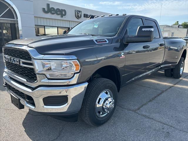 2024 RAM Ram 3500 RAM 3500 TRADESMAN CREW CAB 4X4 8 BOX