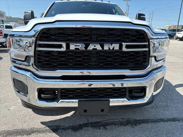 2024 RAM Ram 3500 RAM 3500 TRADESMAN CREW CAB 4X4 8 BOX