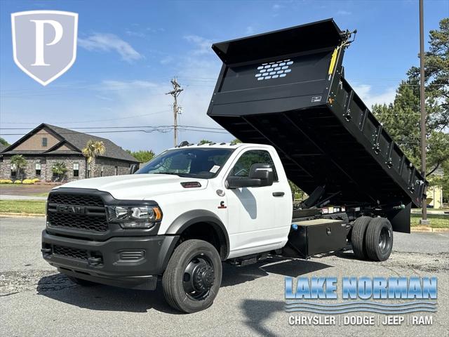 2024 RAM Ram 5500 Chassis Cab RAM 5500 TRADESMAN CHASSIS REGULAR CAB 4X2 108 CA