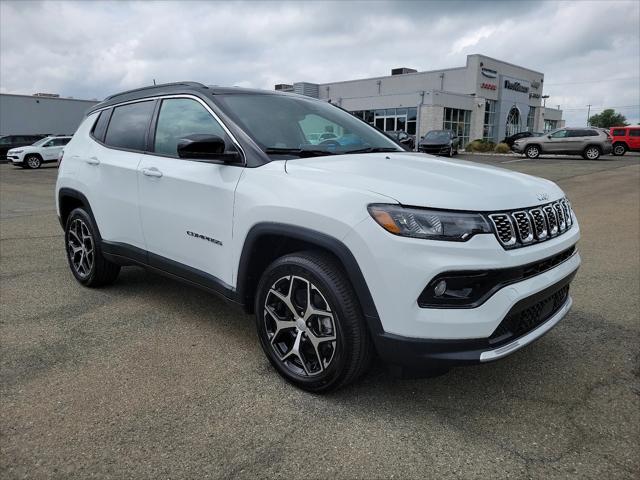 2024 Jeep Compass COMPASS LIMITED 4X4