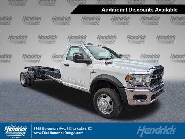 2024 RAM Ram 5500 Chassis Cab RAM 5500 TRADESMAN CHASSIS REGULAR CAB 4X2 120 CA