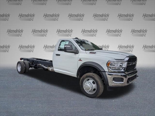 2024 RAM Ram 5500 Chassis Cab RAM 5500 TRADESMAN CHASSIS REGULAR CAB 4X2 120 CA