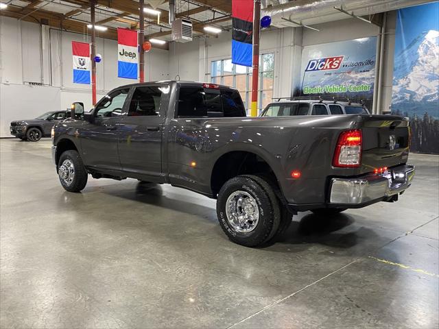 2024 RAM Ram 3500 RAM 3500 TRADESMAN CREW CAB 4X4 8 BOX