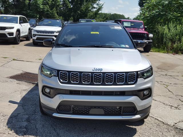 2024 Jeep Compass COMPASS LIMITED 4X4