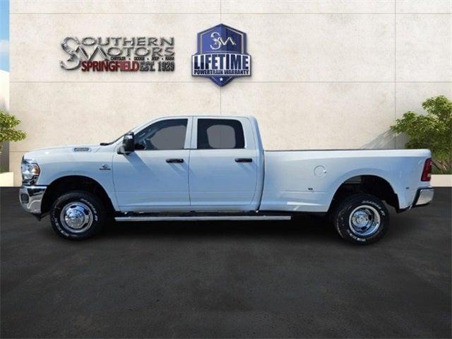 2024 RAM Ram 3500 RAM 3500 TRADESMAN CREW CAB 4X4 8 BOX