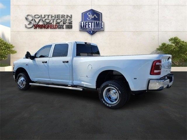 2024 RAM Ram 3500 RAM 3500 TRADESMAN CREW CAB 4X4 8 BOX