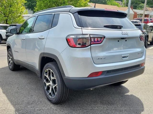 2024 Jeep Compass COMPASS LIMITED 4X4