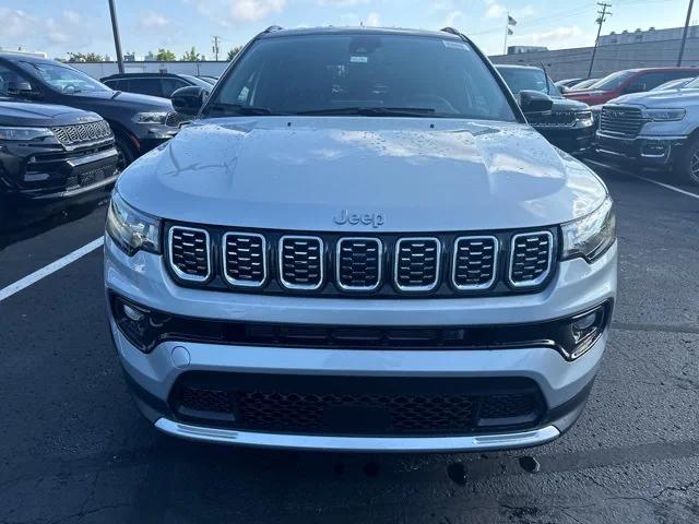 2024 Jeep Compass COMPASS LIMITED 4X4