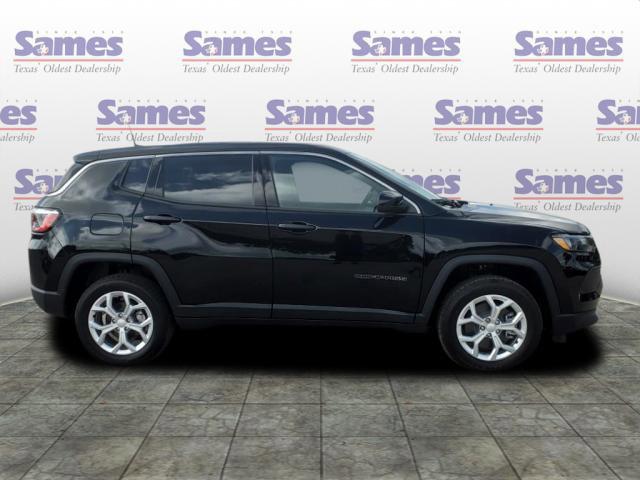 2024 Jeep Compass COMPASS SPORT 4X4