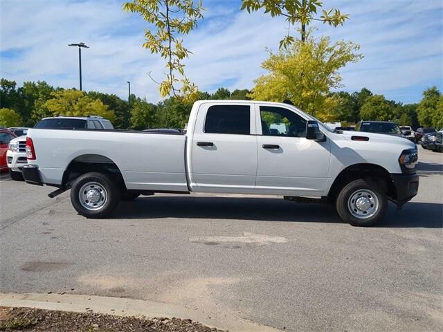 2024 RAM Ram 2500 RAM 2500 TRADESMAN CREW CAB 4X4 8 BOX