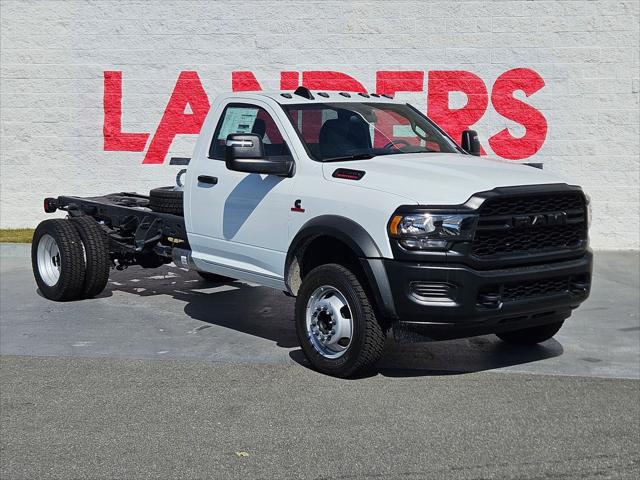 2024 RAM Ram 5500 Chassis Cab RAM 5500 TRADESMAN CHASSIS REGULAR CAB 4X4 84 CA