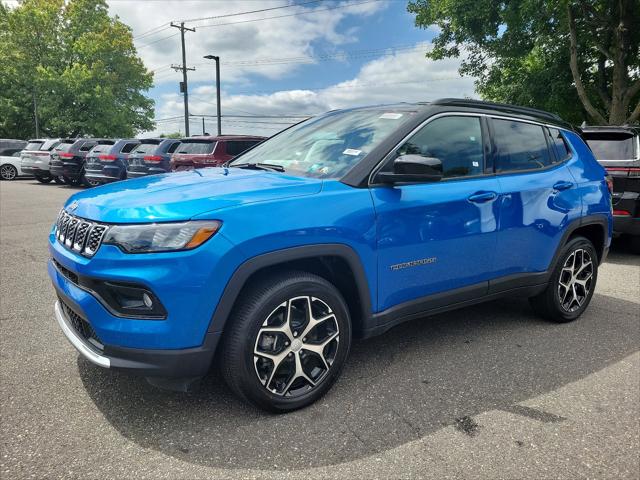 2024 Jeep Compass COMPASS LIMITED 4X4