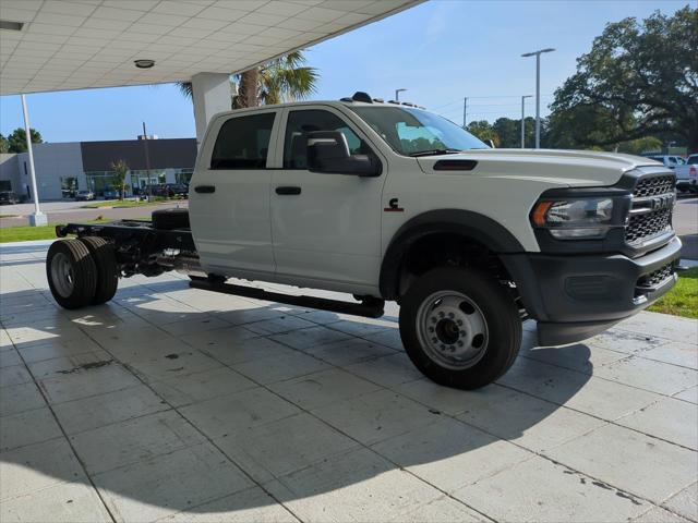 2024 RAM Ram 5500 Chassis Cab RAM 5500 TRADESMAN CHASSIS CREW CAB 4X2 84 CA