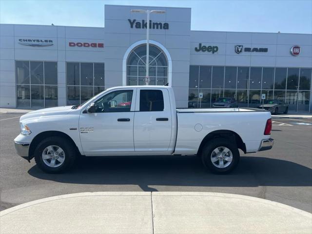 2024 RAM Ram 1500 Classic RAM 1500 CLASSIC TRADESMAN QUAD CAB 4X4 64 BOX