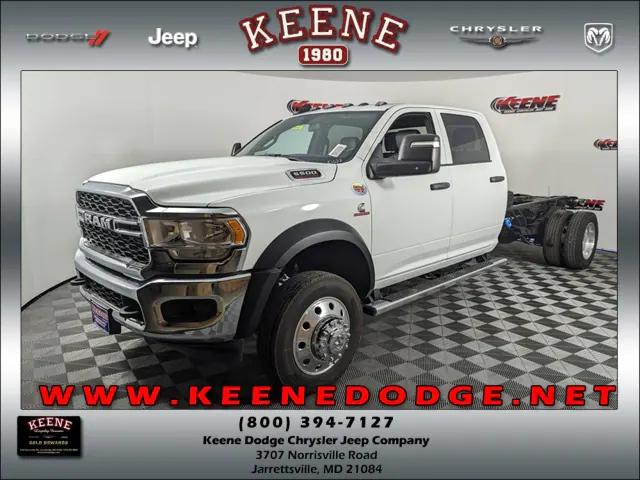 2024 RAM Ram 5500 Chassis Cab RAM 5500 TRADESMAN CHASSIS CREW CAB 4X4 84 CA